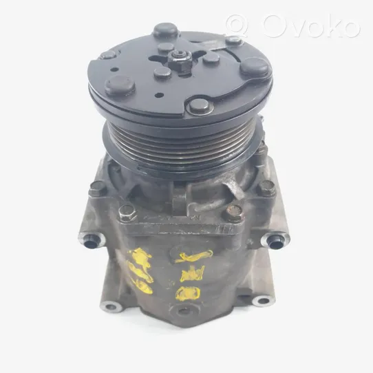 Ford Fiesta Compressore aria condizionata (A/C) (pompa) YS4H19D629