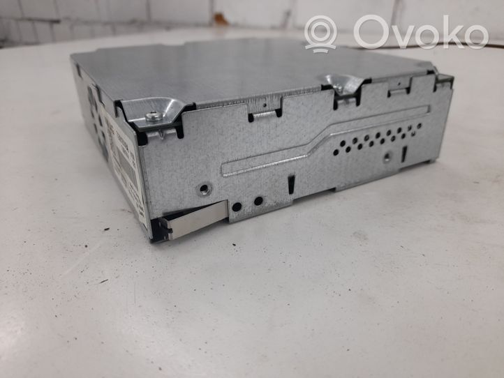 Volkswagen Phaeton Video control module 7L6919148A