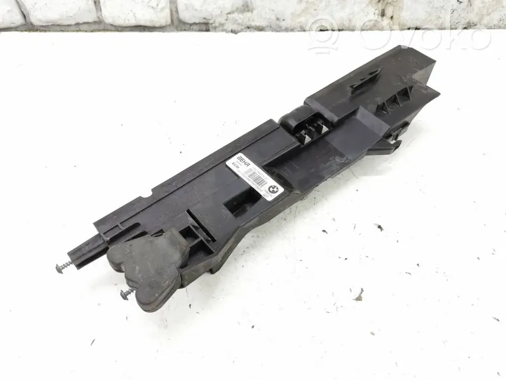 BMW X5 E70 Pannello laterale di supporto del radiatore 7586775