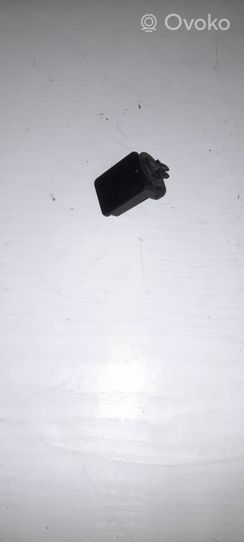 BMW 3 E90 E91 Air quality sensor 698830303