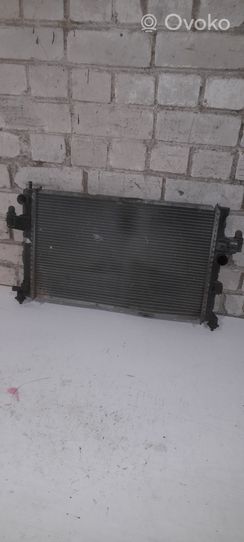 Opel Combo C Dzesēšanas šķidruma radiators 24426500