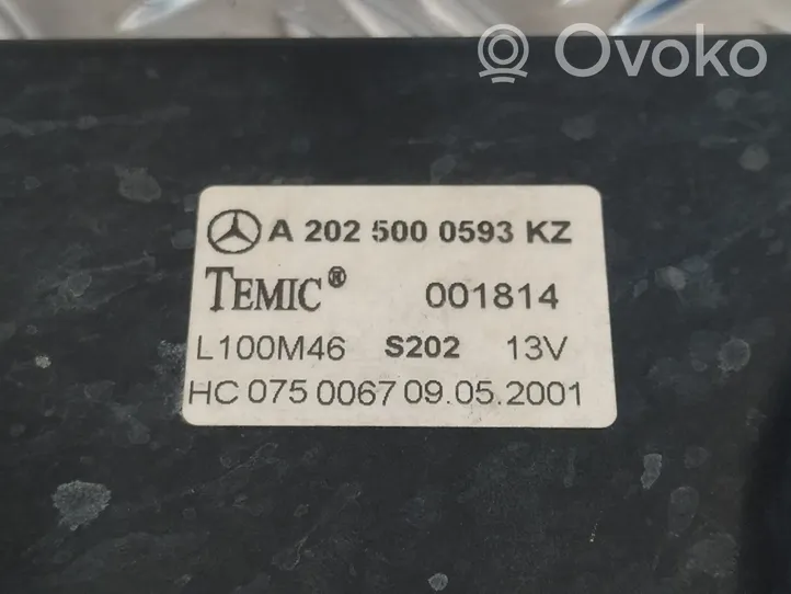 Mercedes-Benz CLK A208 C208 Ventilateur de refroidissement de radiateur électrique A2025000593