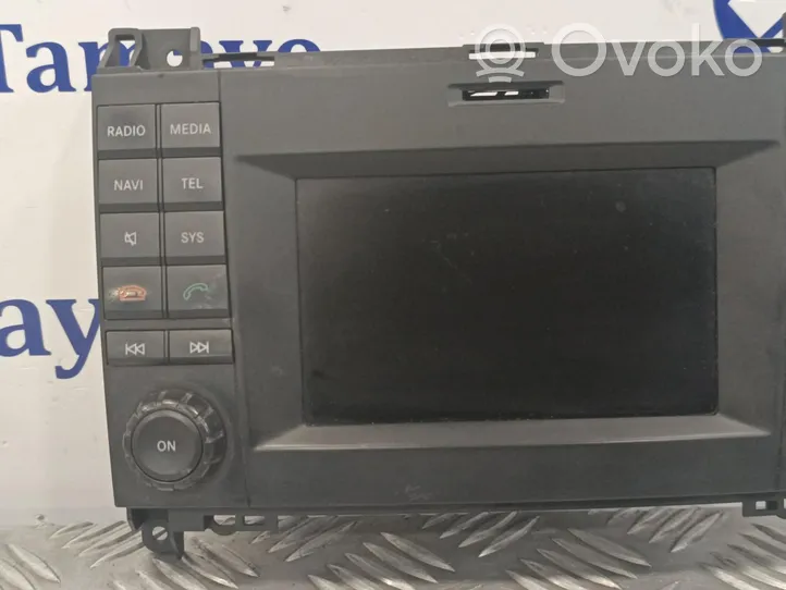 Volkswagen Crafter Panel / Radioodtwarzacz CD/DVD/GPS 9069008900