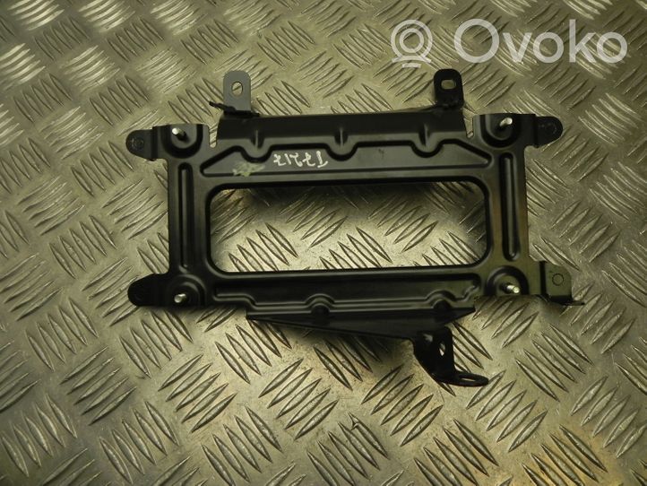 BMW 7 F01 F02 F03 F04 Supporto della valvola di raffreddamento EGR 9153136