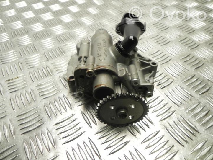 Audi A3 S3 8V Pompe à huile 04E115109E