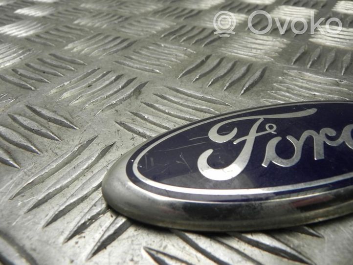 Ford Fiesta Moulures, baguette de toit BU5A19H250AA