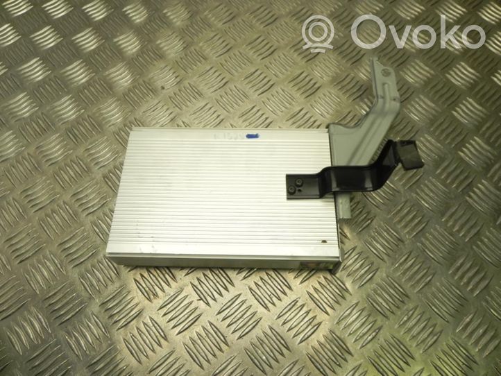 Toyota Prius (XW20) Amplificatore 862800W240