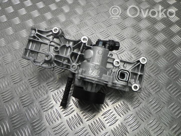 BMW 2 F46 Support, suspension du moteur 8631940
