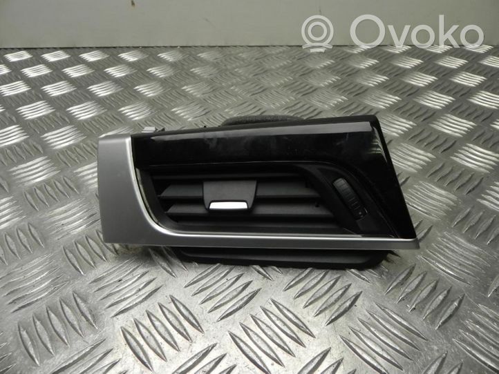 BMW X1 F48 F49 Rear air vent grill 9292739