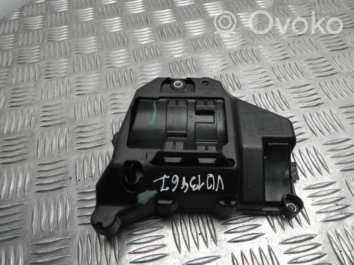 Skoda Fabia Mk3 (NJ) Other dashboard part 04C103729B