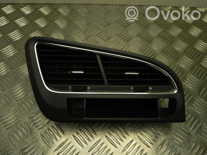 Peugeot 5008 Grille d'aération arrière W14107