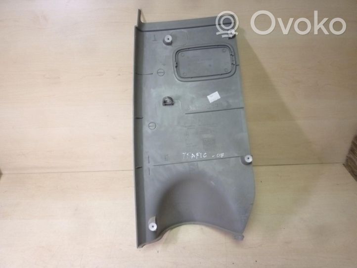 Renault Trafic II (X83) Rivestimento montante (B) (fondo) 8200006055