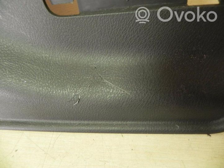 Honda Civic B-pilarin verhoilu (alaosa) 84171SNBJ0