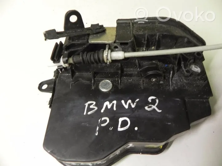 BMW 2 F22 F23 Loading door lock 