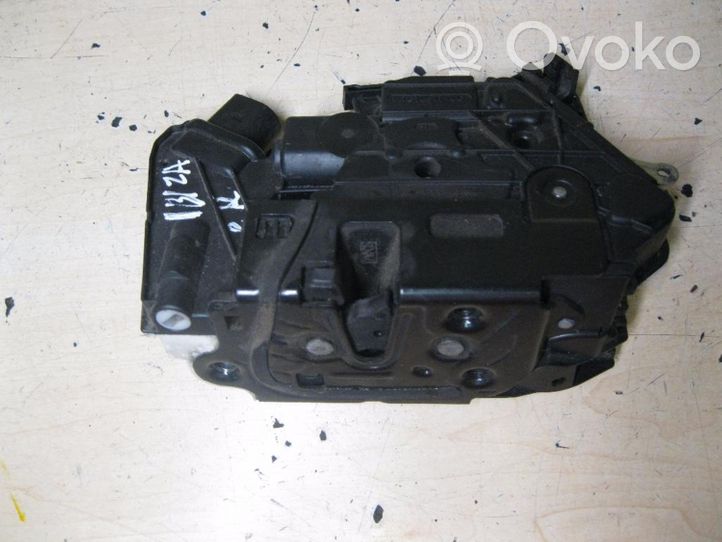 Volkswagen Tiguan Serratura portiera di carico 5N2837015A