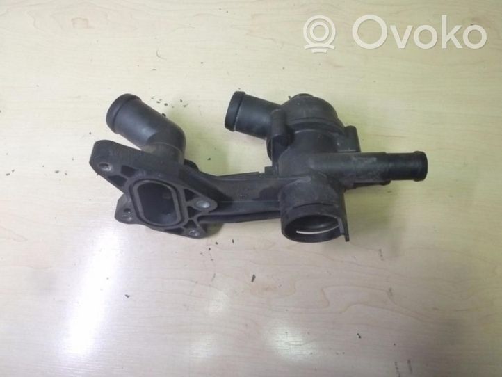 Volkswagen Polo IV 9N3 Alloggiamento termostato 03C121111C