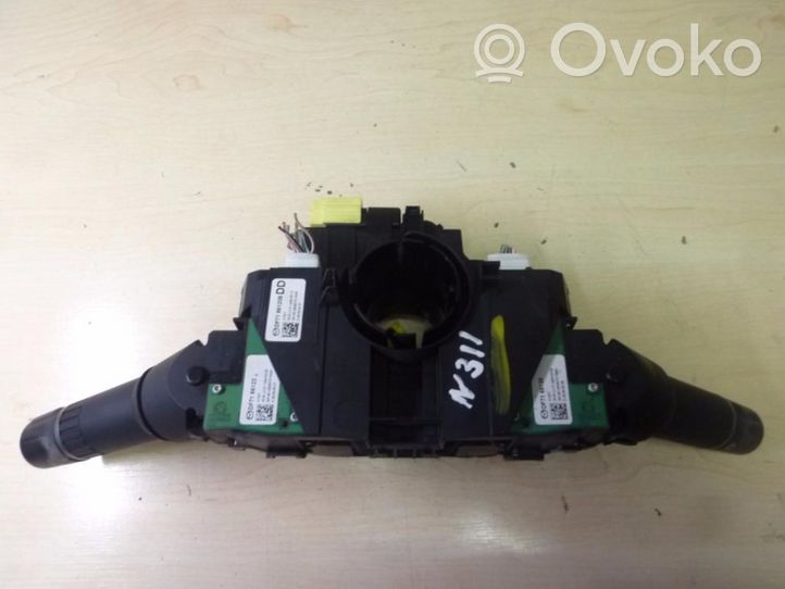 Mazda 2 Interruptor de control multifunción DF7166120BDD