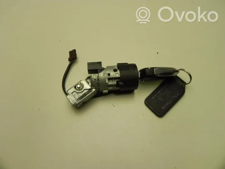 Peugeot 308 Ignition lock 9663123380