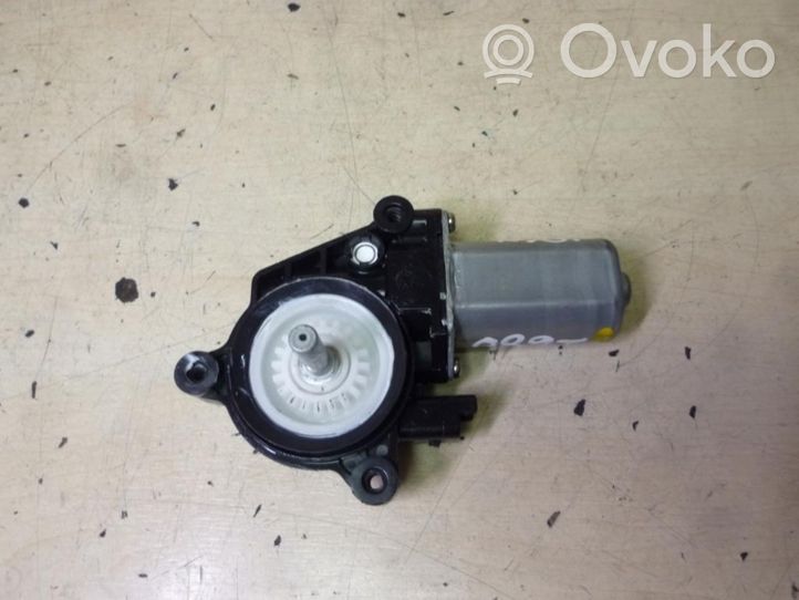 Nissan Qashqai Motorino alzacristalli della portiera posteriore C17690100