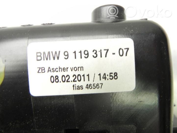 BMW 7 F01 F02 F03 F04 Popielniczka przednia tunelu środkowego 9119317