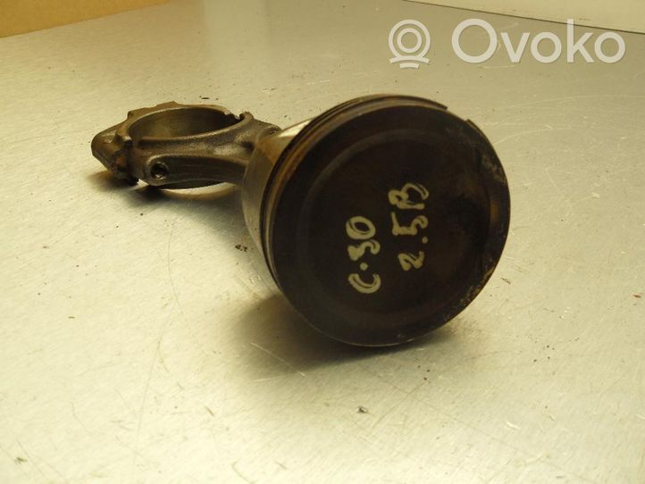 Volvo C30 Piston avec bielle 