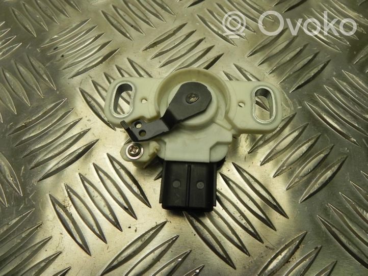 Toyota Yaris Brake pedal sensor switch 8951033030