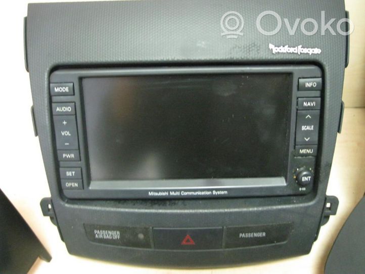 Mitsubishi Outlander Unité principale radio / CD / DVD / GPS 8750A184