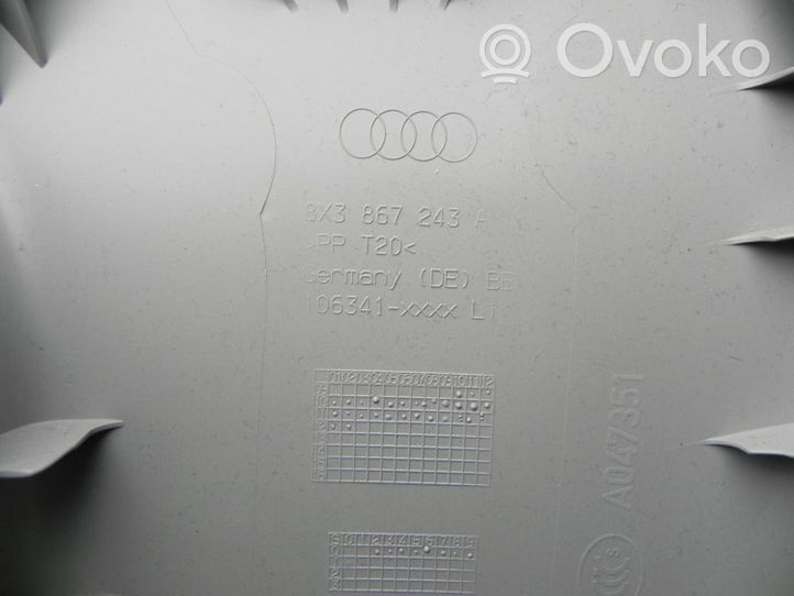 Audi A1 B-pilarin verhoilu (yläosa) 8X3672243A