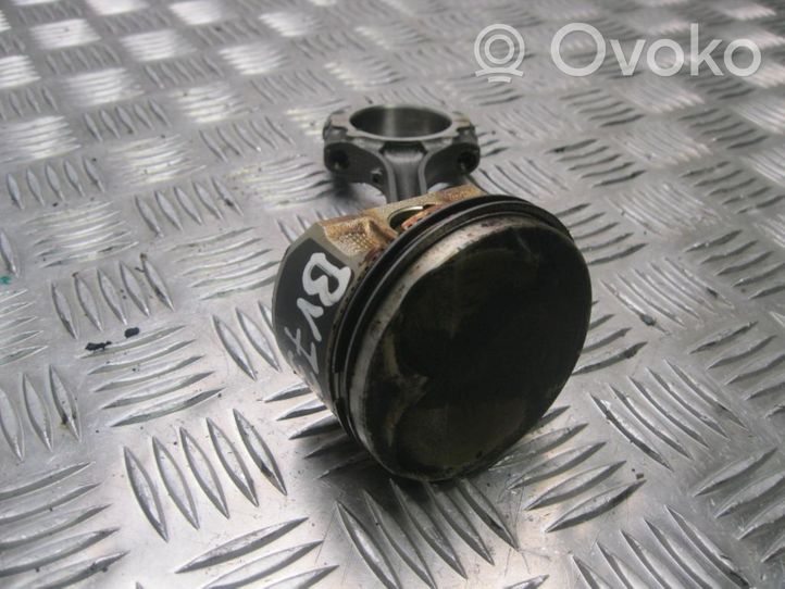 Nissan Pixo Piston avec bielle 6BK