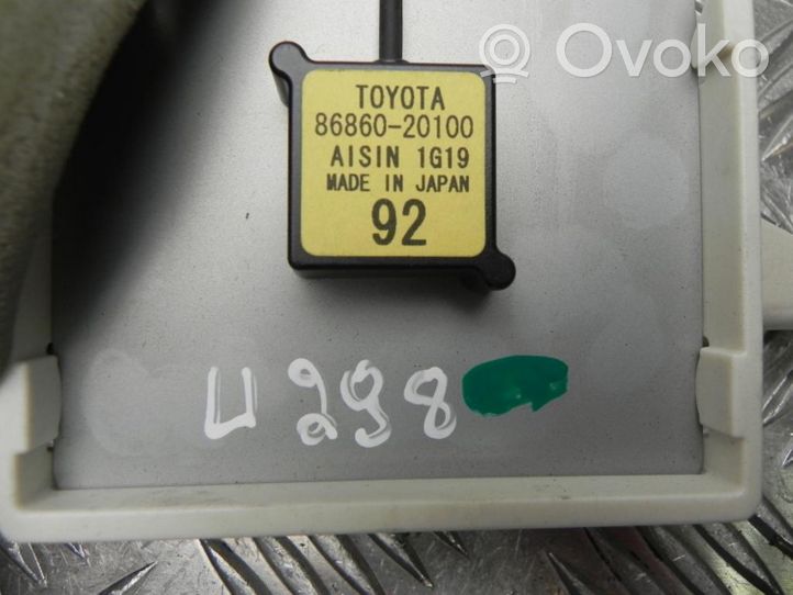 Toyota Avensis T270 Aerial antenna amplifier 8686020100