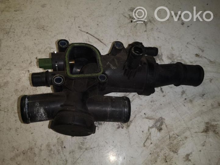 Volvo V50 Obudowa termostatu 9656182980