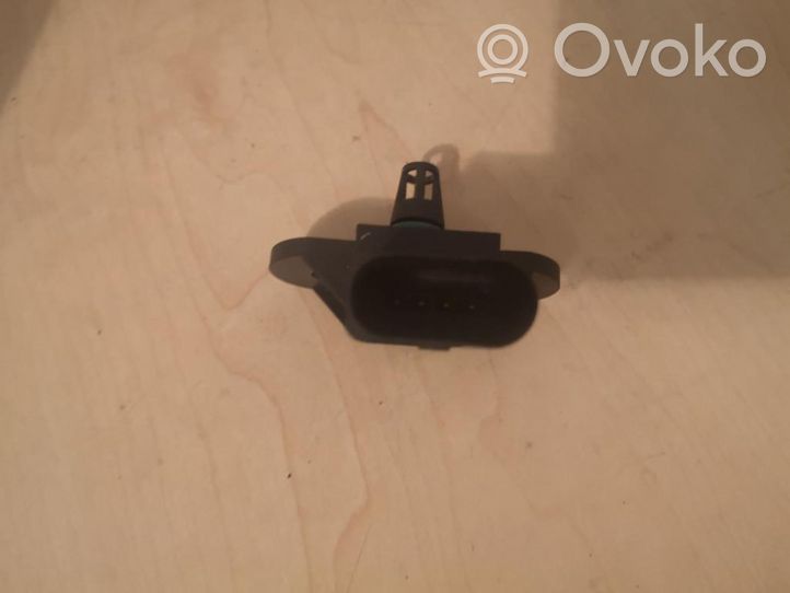 Audi A8 S8 D2 4D Capteur de pression d'air 0261230053