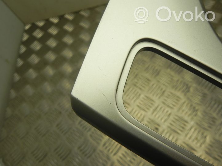 Volkswagen Tiguan Mascherina climatizzatore/regolatore riscaldamento 8W1863969R