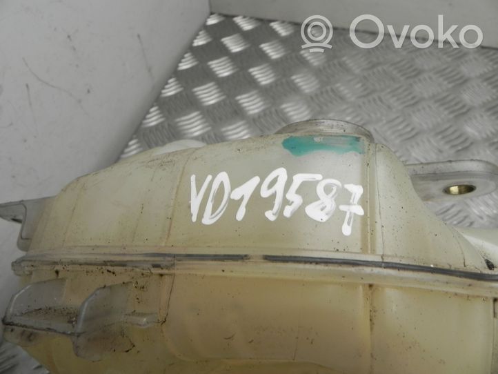 Opel Corsa E Coolant expansion tank/reservoir 39007213