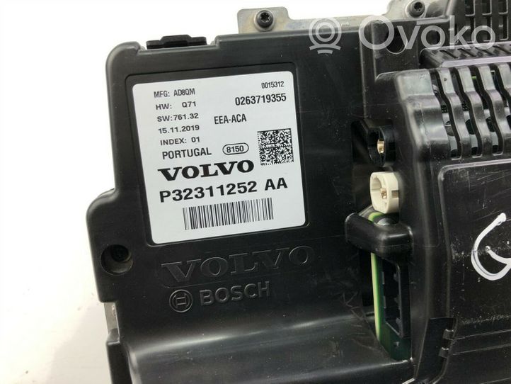 Volvo XC60 Tachimetro (quadro strumenti) P32311252AA
