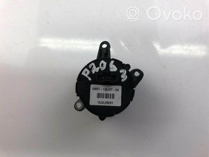 Ford Kuga II Boutons / interrupteurs volant DM5T14K147DA