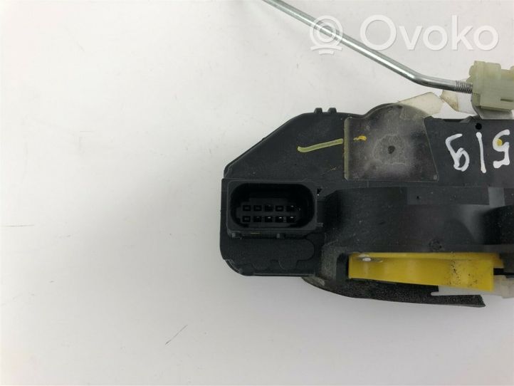 Opel Astra J Serratura portiera di carico 3023881LH1