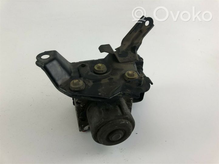 Toyota Corolla E120 E130 ABS-ohjainlaite/moduuli 8954113040