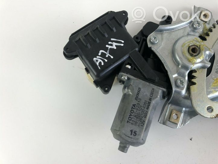 Toyota Auris E180 Silniczek podnośnika szyby drzwi przednich 8571002420B