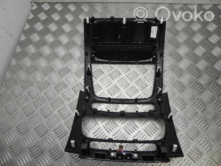 KIA Sorento Console centrale, commande chauffage/clim X847302P005