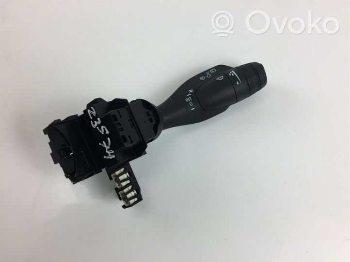 Volvo S90, V90 Кнопки рулевого колеса 31674103