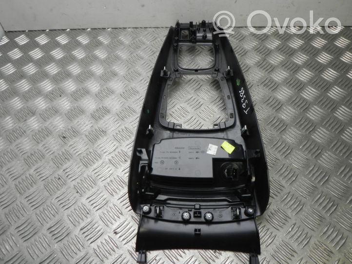 Renault Captur Ramka deski rozdzielczej 969120002R