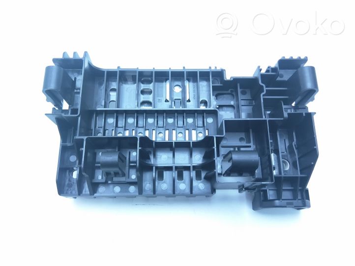 Vauxhall Astra K Set scatola dei fusibili 39023242