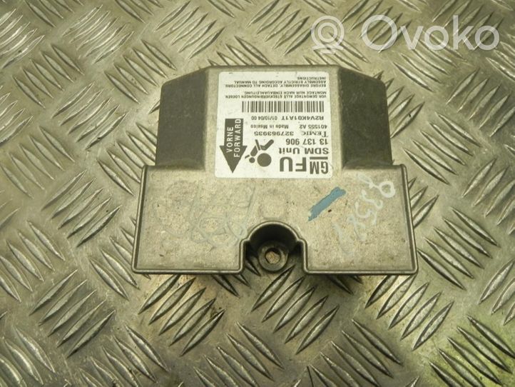 Vauxhall Astra H Module de contrôle airbag 13137906