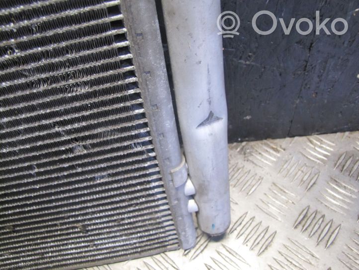 KIA Ceed Coolant radiator 976063X000