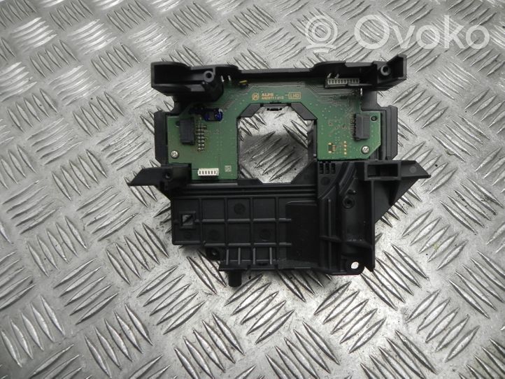 Ford Focus Console centrale, commande chauffage/clim F1ET13N064AC