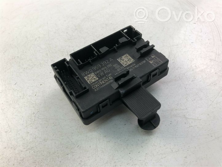 Audi A4 S4 B9 Oven ohjainlaite/moduuli 8W0959392A