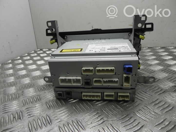 Toyota RAV 4 (XA40) Radio/CD/DVD/GPS-pääyksikkö 8614042100