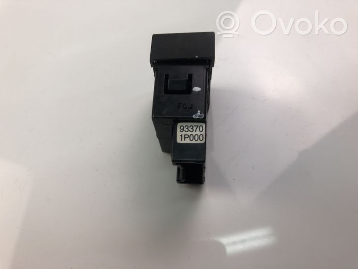 KIA Venga Headlight level height control switch 933701P000