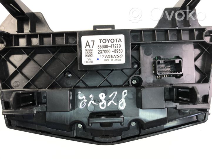 Toyota Prius (XW50) Ilmastoinnin ohjainlaite 5590047270